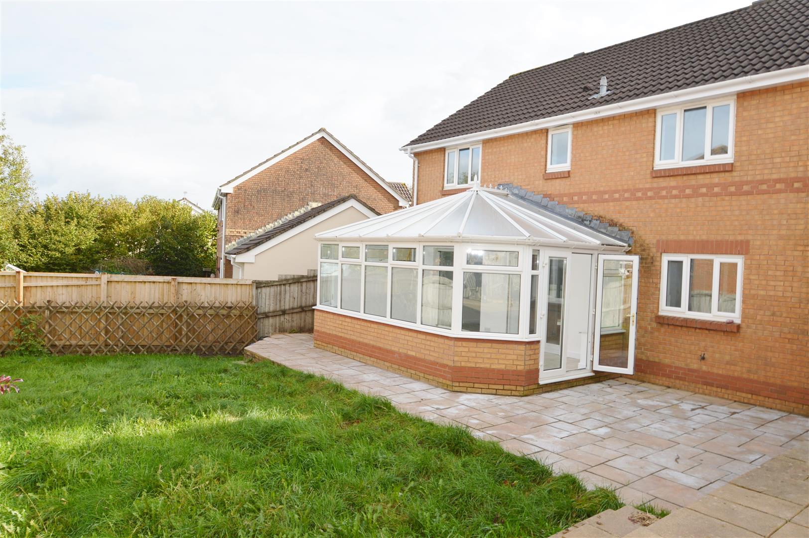 2 Maes Y Wennol, Miskin, RCT, CF72 8SB